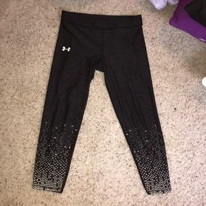 Under Armor cropped leggings